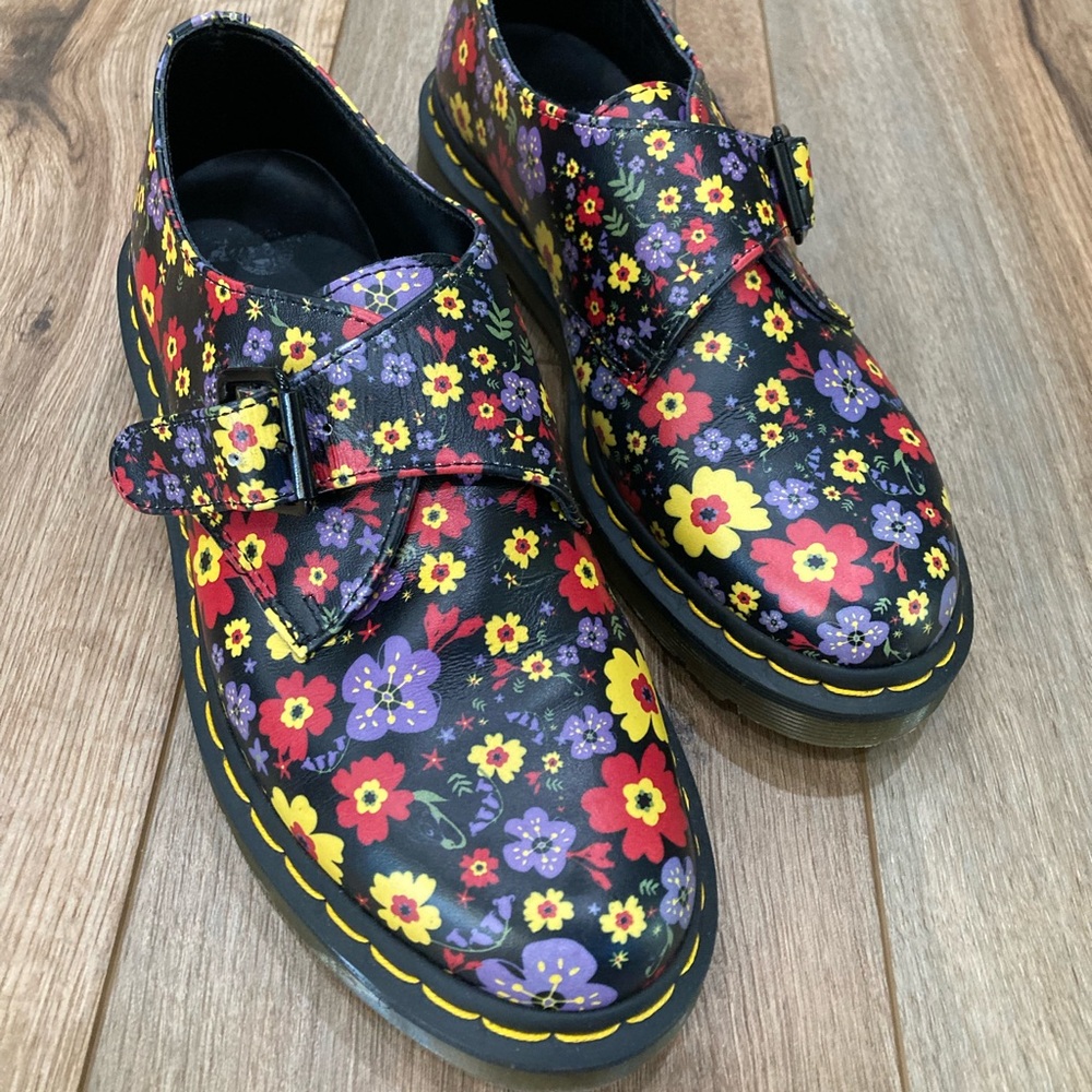 EUC floral Dr Martens